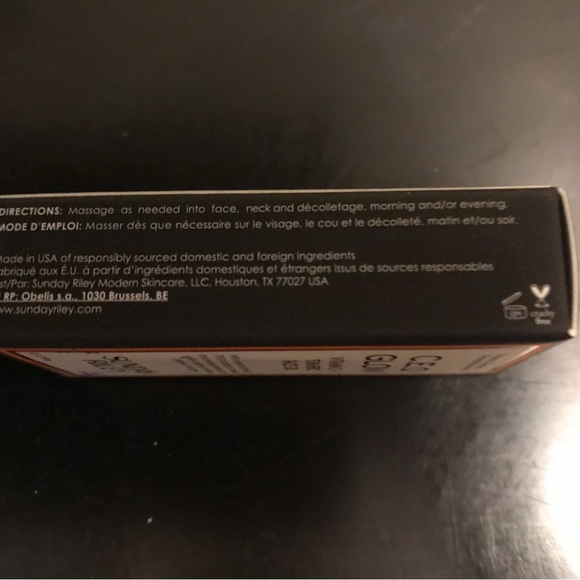 Sunday Riley Ceramic Slip Cleanser and C.E.O. Glow Face Oil Set - Picture 3 of 3